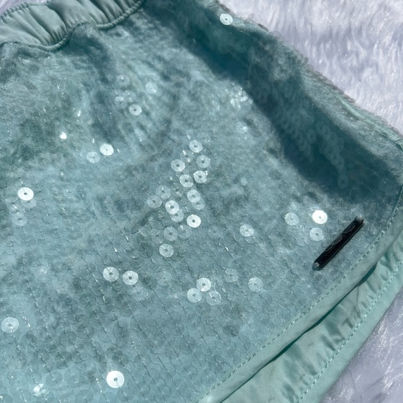 Abercrombie Sequin Shorts - Picture 6 of 7